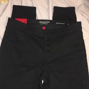 Brand New Jennifer Lopez skinny jeans size 12